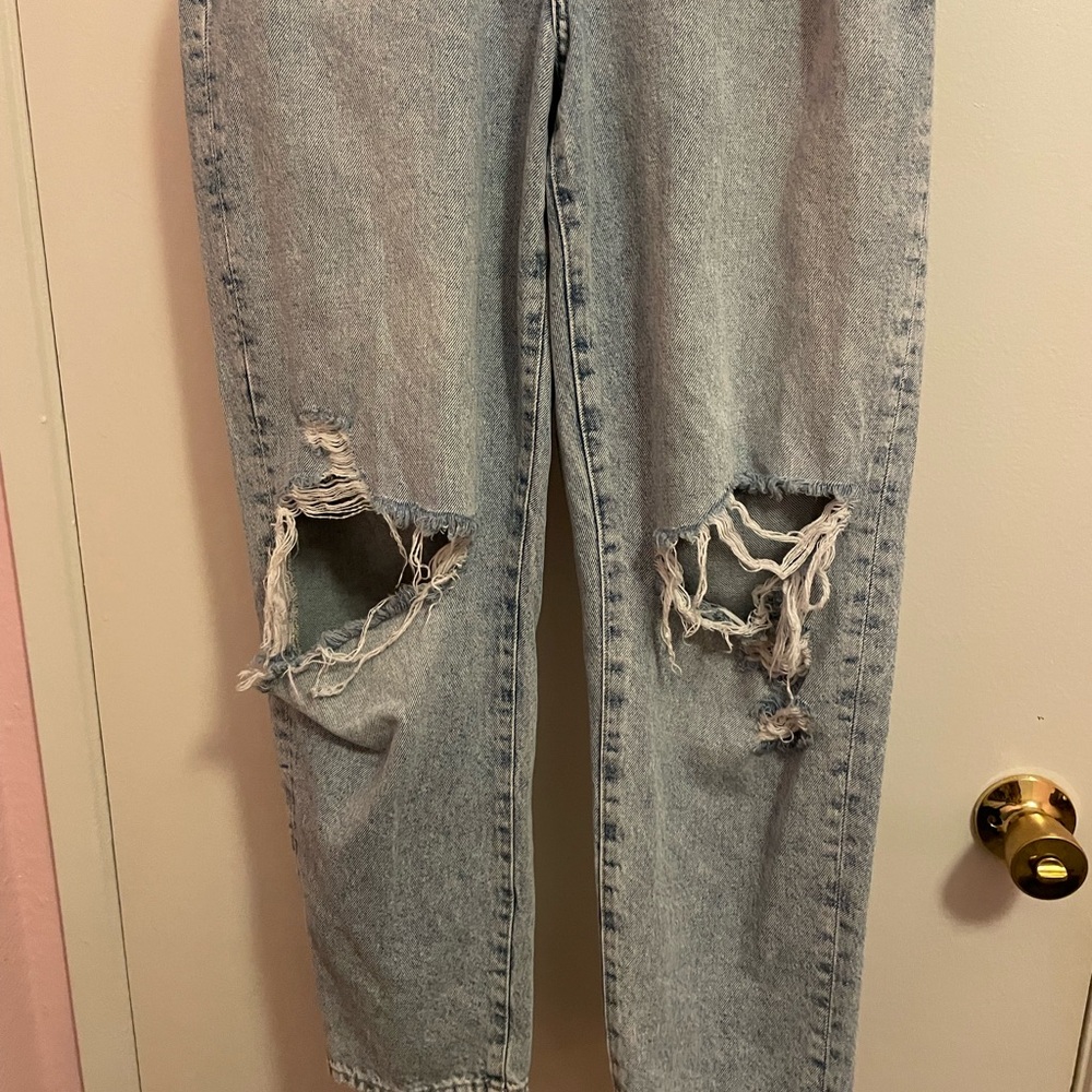 Distressed Light Blue Women's Jeans